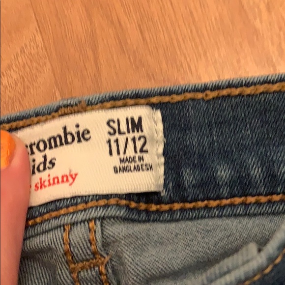 Jeans - Picture 5 of 5